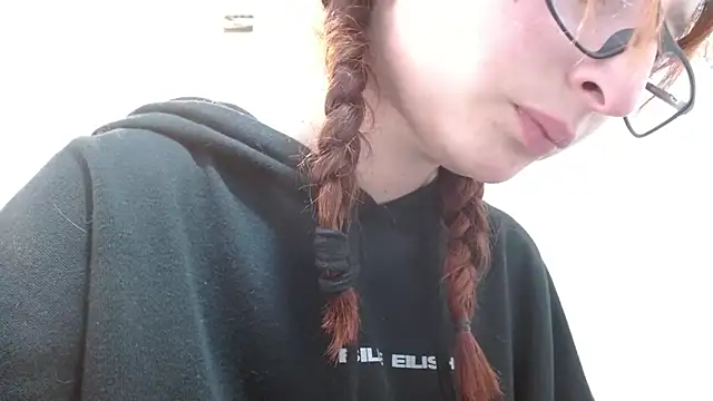 Snapshot of CelesteAyase chatting on 02/21/25, 04:18 CelesteAyase online show from 02/21/25, 04:18