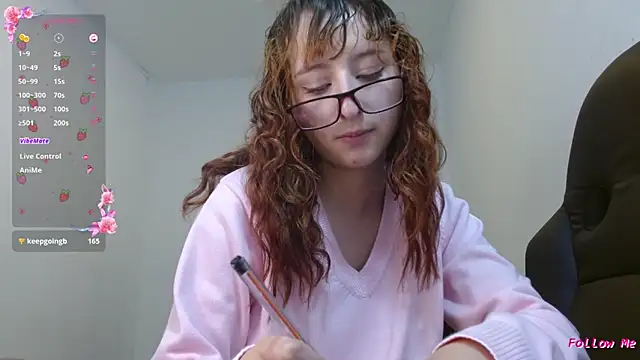 Snapshot of CelesteAyase chatting on 02/28/25, 12:32 CelesteAyase online show from 02/28/25, 12:32