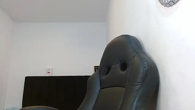 Snapshot of CelesteAyase chatting on 03/07/25, 03:08 CelesteAyase online show from 03/07/25, 03:08