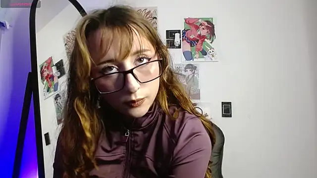 Snapshot of CelesteAyase chatting on 04/11/26, 11:42 CelesteAyase online show from 04/11/26, 11:42