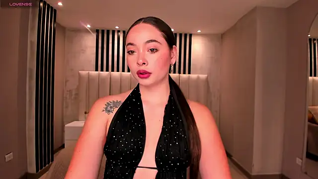 AlinaKravitz online show from 01/08/26, 11:45