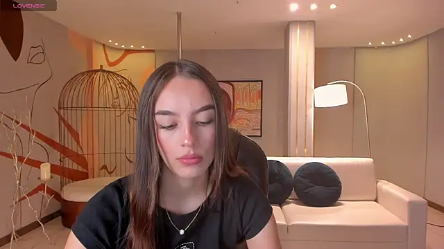 KaiaFerreira online show from 02/05/25, 12:06