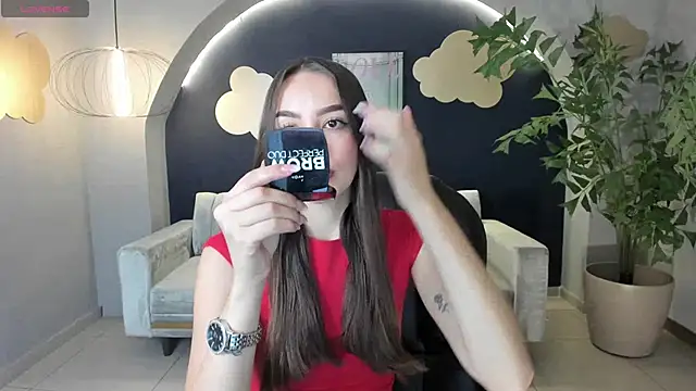 KaiaFerreira online show from 03/03/25, 12:16