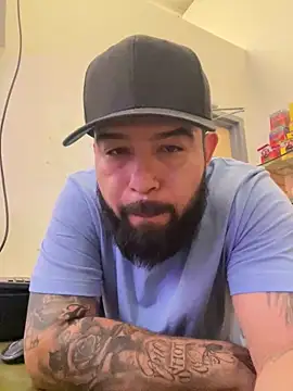 Snapshot of jr91esl chatting on 02/02/25, 04:26 jr91esl online show from 02/02/25, 04:26