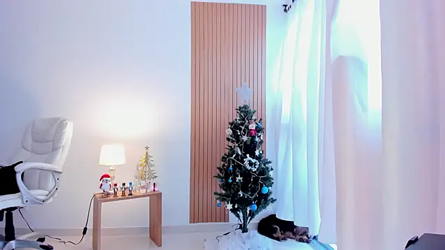 Snapshot of _Sam_sexy_ chatting on 12/20/24, 08:23 Sam sexy online show from 12/20/24, 08:23