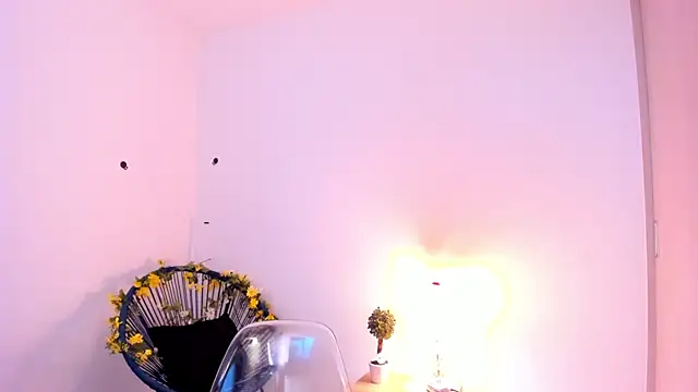 Snapshot of _Sam_sexy_ chatting on 03/04/25, 06:07 Sam sexy online show from 03/04/25, 06:07