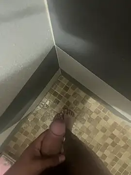 mylovetr1 online show from 12/17/24, 05:40