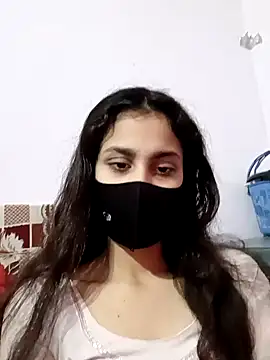 magicmoment00786 online show from 12/17/24, 08:56