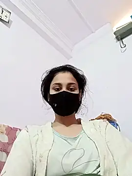 magicmoment00786 online show from 12/22/24, 06:17