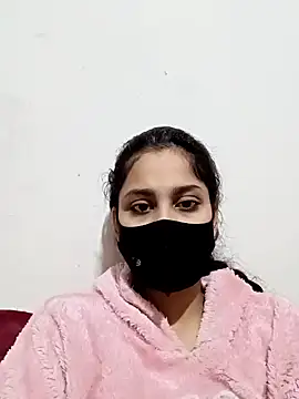 magicmoment00786 online show from 12/23/24, 04:28