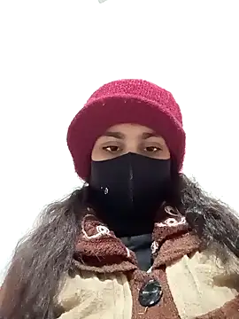 magicmoment00786 online show from 12/31/24, 04:35