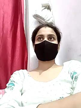 magicmoment00786 online show from 10/02/25, 02:02