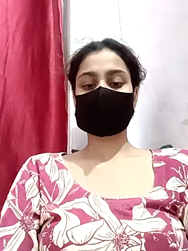 magicmoment00786 online show from 10/03/25, 01:19