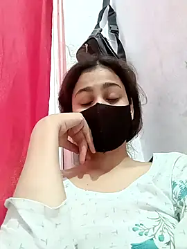 magicmoment00786 online show from 10/21/25, 08:37