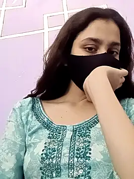 magicmoment00786 online show from 10/29/25, 04:53