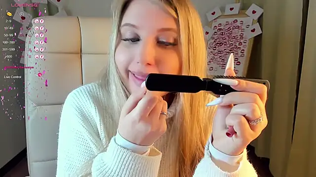 Evacadooo online show from 02/22/25, 02:28