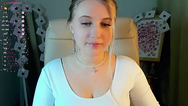 Evacadooo online show from 02/24/25, 05:22