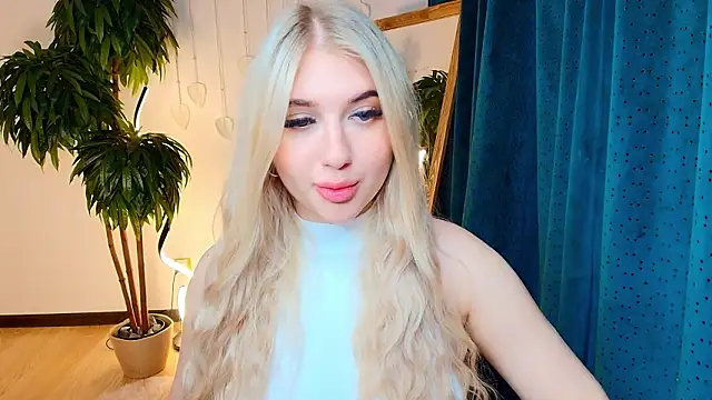 Evacadooo online show from 03/14/26, 04:07