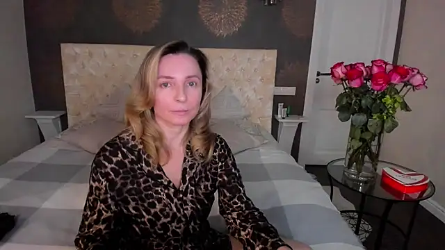 AllisonWilliams online show from 03/19/26, 04:44