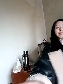 Snapshot of miaomiao520 chatting on 12/22/24, 05:34 miaomiao520 online show from 12/22/24, 05:34