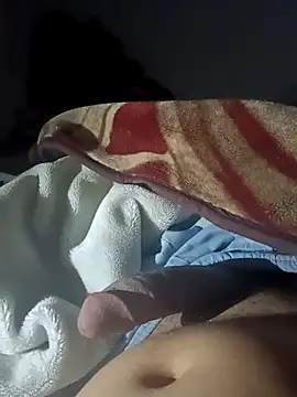 Snapshot of 7awikabb chatting on 10/22/25, 10:59 7awikabb online show from 10/22/25, 10:59