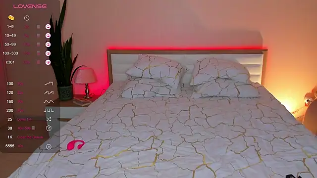 skinny sissss online show from 10/05/25, 11:08