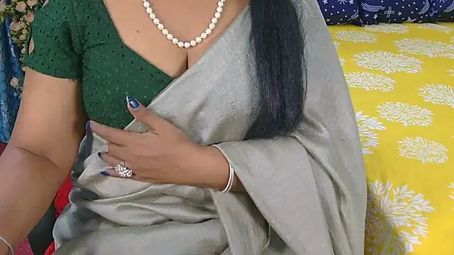 indian anu mallu online show from 06/29/26, 12:05