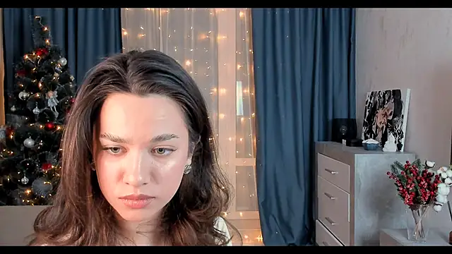 EmeliaReaper online show from 02/18/25, 11:41