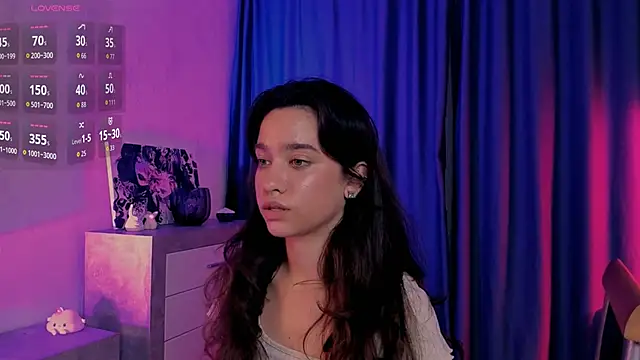 EmeliaReaper online show from 09/29/25, 08:35