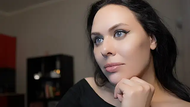 MollyCheiz online show from 12/21/24, 05:03