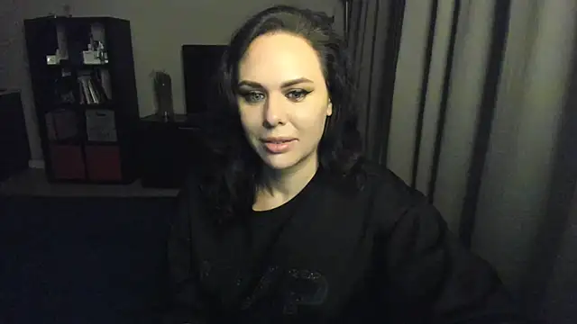 MollyCheiz online show from 03/13/25, 09:26