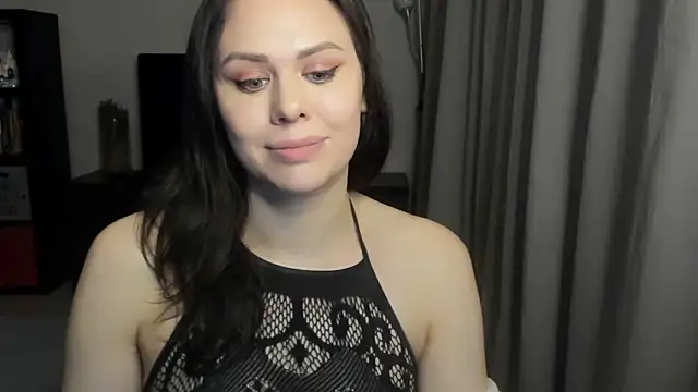 MollyCheiz online show from 03/12/26, 04:13