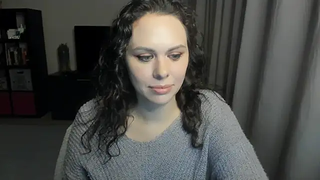 Snapshot of MollyCheiz chatting on 05/28/26, 11:02 MollyCheiz online show from 05/28/26, 11:02