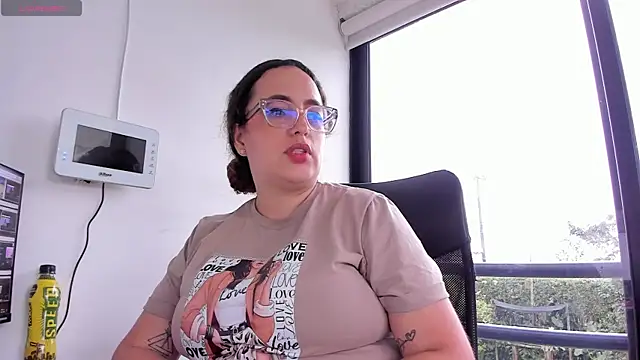 sussan miller  online show from 11/20/25, 09:03