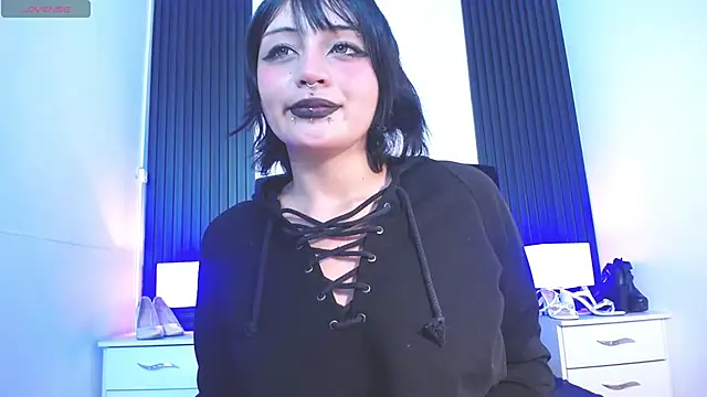 honney dark online show from 02/20/25, 03:23