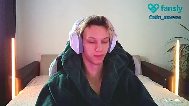 Ostin meow online show from 02/03/25, 07:29