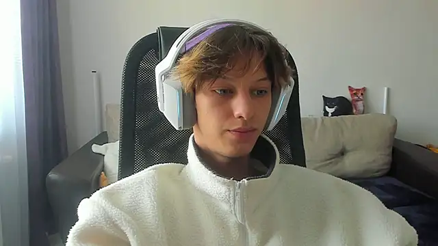 Ostin meow online show from 09/09/25, 08:03