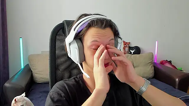 Snapshot of Ostin_meow chatting on 03/04/26, 07:03 Ostin meow online show from 03/04/26, 07:03