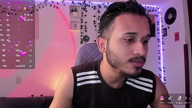 Raf brunette online show from 03/07/25, 12:23