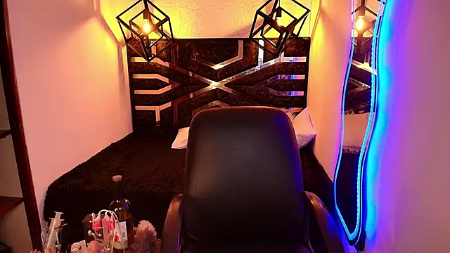 scarleth blue online show from 03/21/26, 08:19