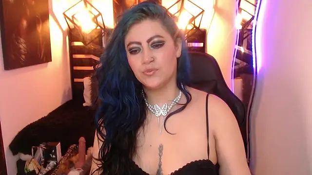 Snapshot of scarleth_blue chatting on 05/21/26, 03:13 scarleth blue online show from 05/21/26, 03:13