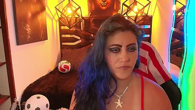 scarleth blue online show from 06/25/26, 07:07