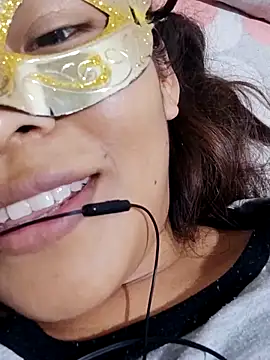 gabycita2 online show from 11/05/25, 03:06