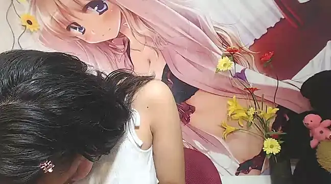 Snapshot of Bonnie-Kim chatting on 12/23/24, 06:05 Bonnie-Kim online show from 12/23/24, 06:05