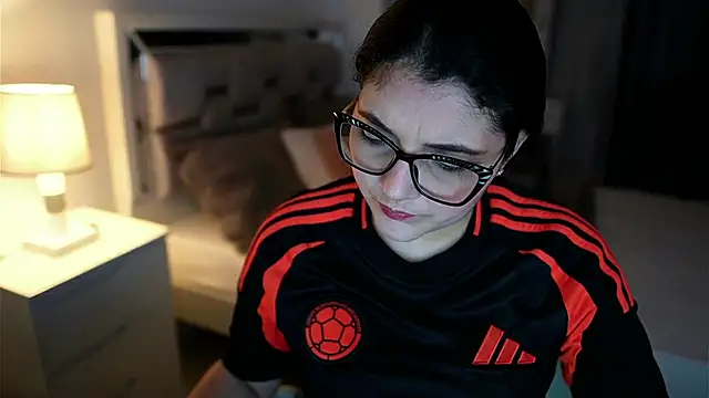 Snapshot of Camilaa_bueno chatting on 03/02/26, 11:11 Camilaa bueno online show from 03/02/26, 11:11