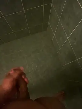 Snapshot of Tommy_y_Pamela chatting on 02/10/26, 03:32 Tommy y Pamela online show from 02/10/26, 03:32