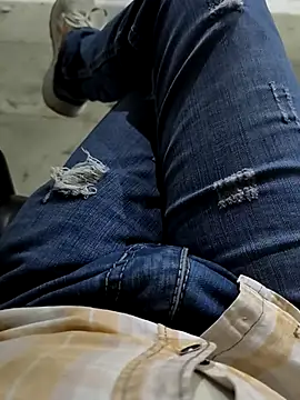 faaseel online show from 10/13/25, 10:26