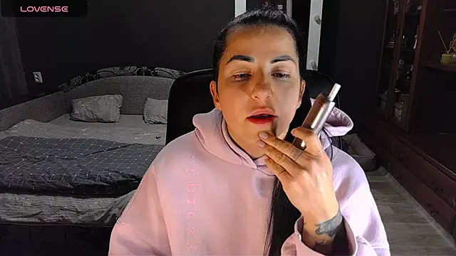 Aria Dl online show from 01/13/26, 03:17