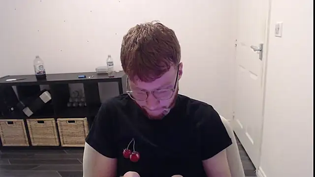 PrettyGinger online show from 12/03/24, 04:28