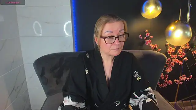 AlexandraKind online show from 01/22/25, 07:34